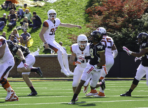 Riley Dixon finished his Syracuse career averaging 43.7 yards per punt. He earned All-ACC honors on Wednesday. 