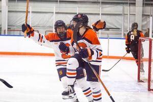 Bryn Saarela score two goals to help Syracuse come back to defeat RIT 4-2. 