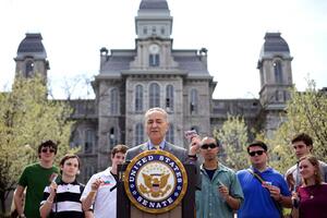 Charles Schumer, senator of New York, announces his support for a bill that would reduce student loan interest rate increases in front of the Hall of Languages on Monday.